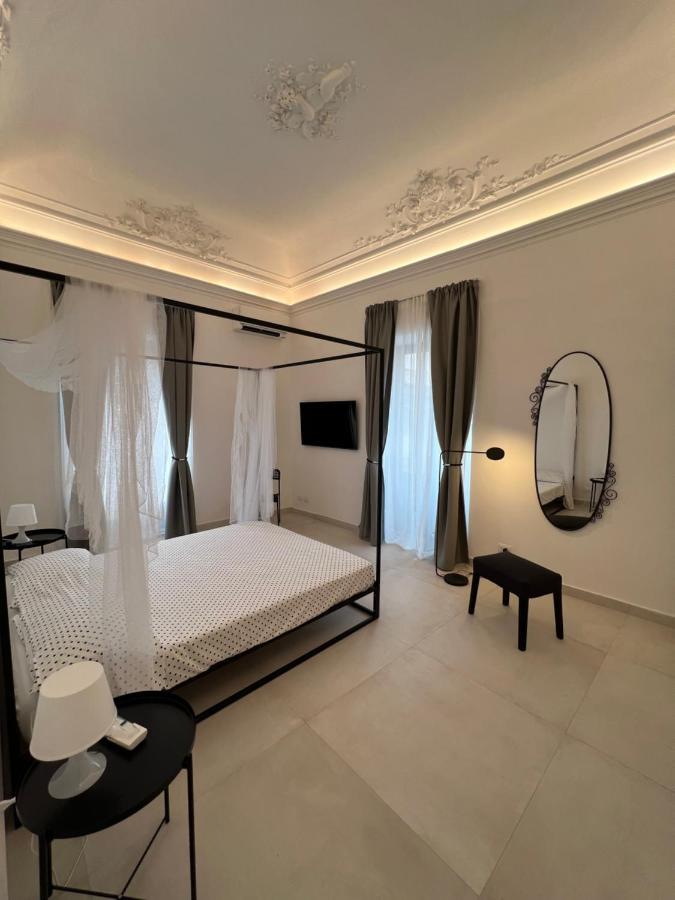 La Maison Del Bell'Antonio - Catania Downtown Екстер'єр фото